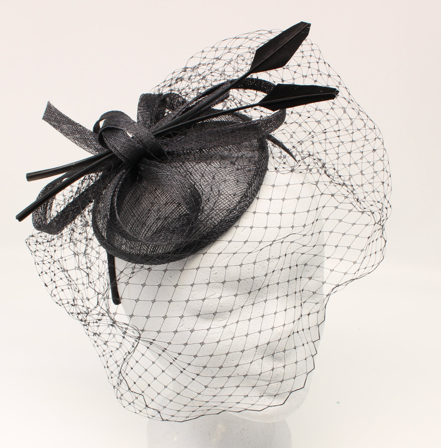 Fascinator Valetta black